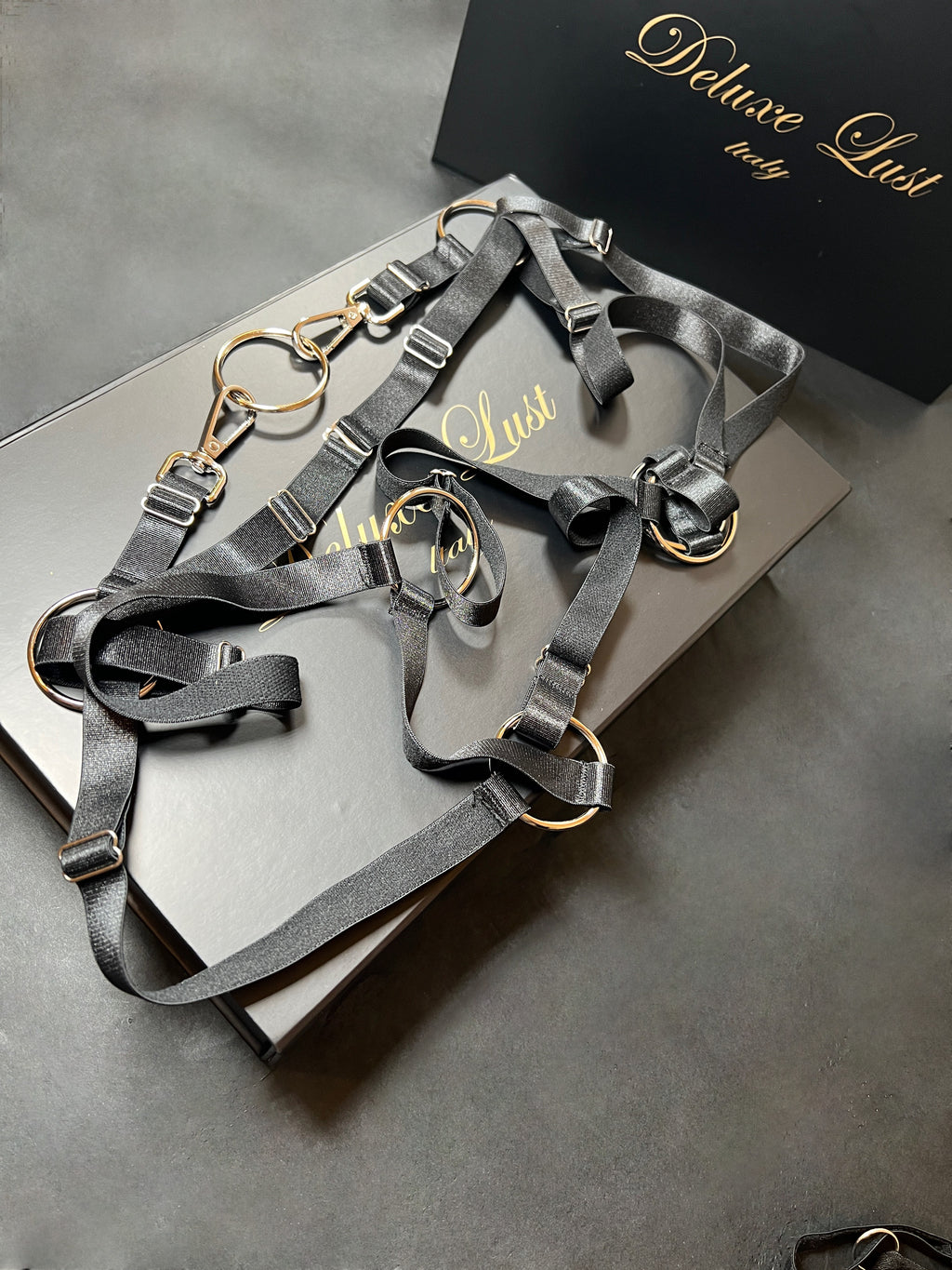 Seduction Silhouettes